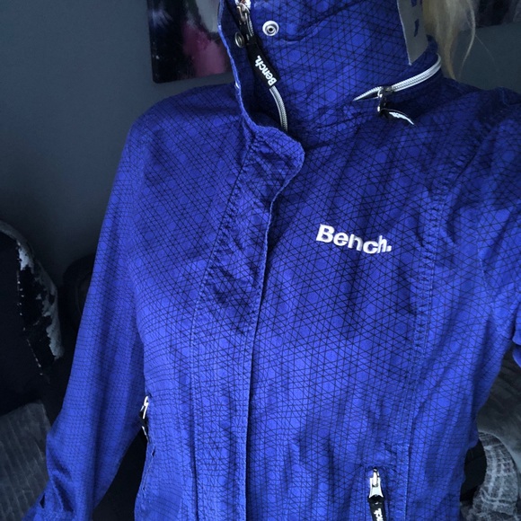 Bench jacket like new - Picture 8 of 9